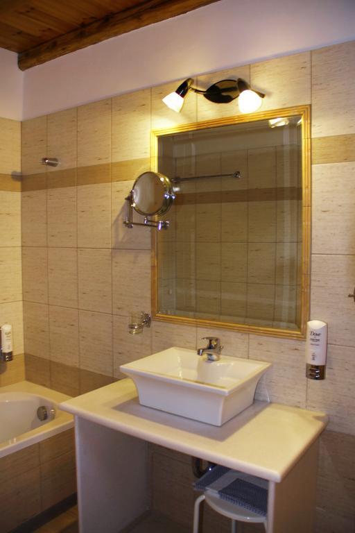 Alisachni Apartment Livadi  Bagian luar foto