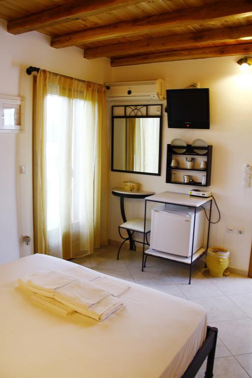 Alisachni Apartment Livadi  Bagian luar foto