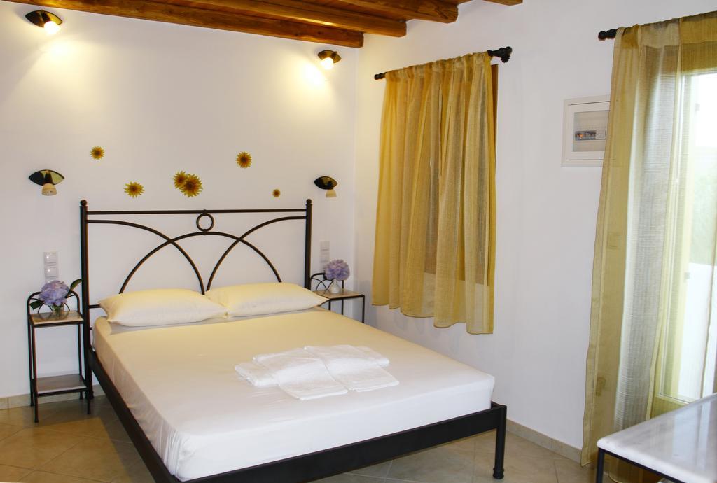Alisachni Apartment Livadi  Bagian luar foto