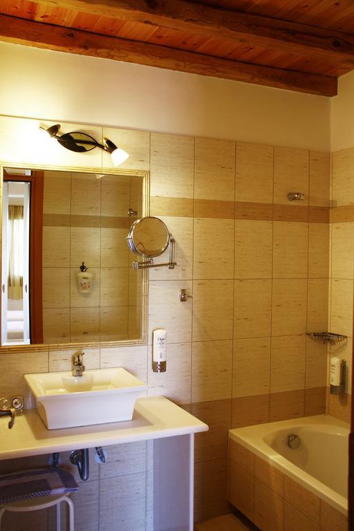 Alisachni Apartment Livadi  Bagian luar foto