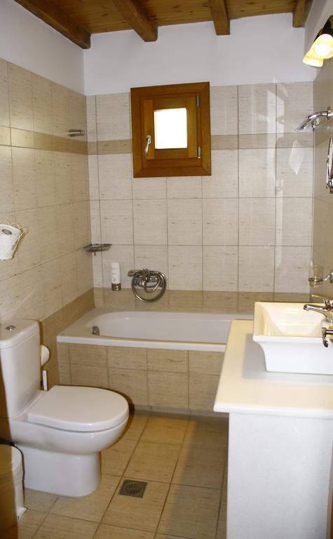 Alisachni Apartment Livadi  Bagian luar foto