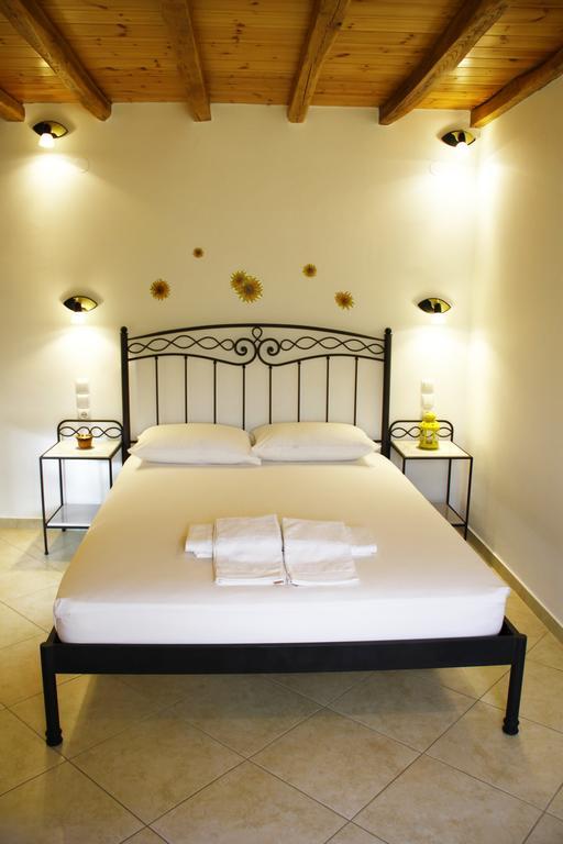 Alisachni Apartment Livadi  Bagian luar foto